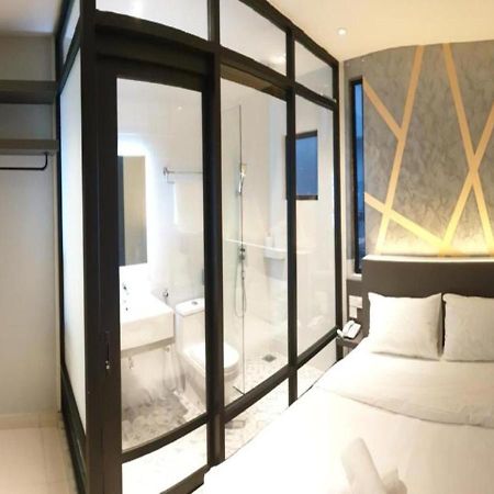 Suite Dreamz Hotel Banting Banting  Exterior foto